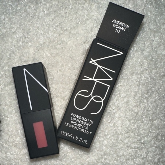 NARS Powermatte Lip Pigment – American Woman (Mini Size, 2ml / 0.06 fl oz) - Picture 6 of 7
